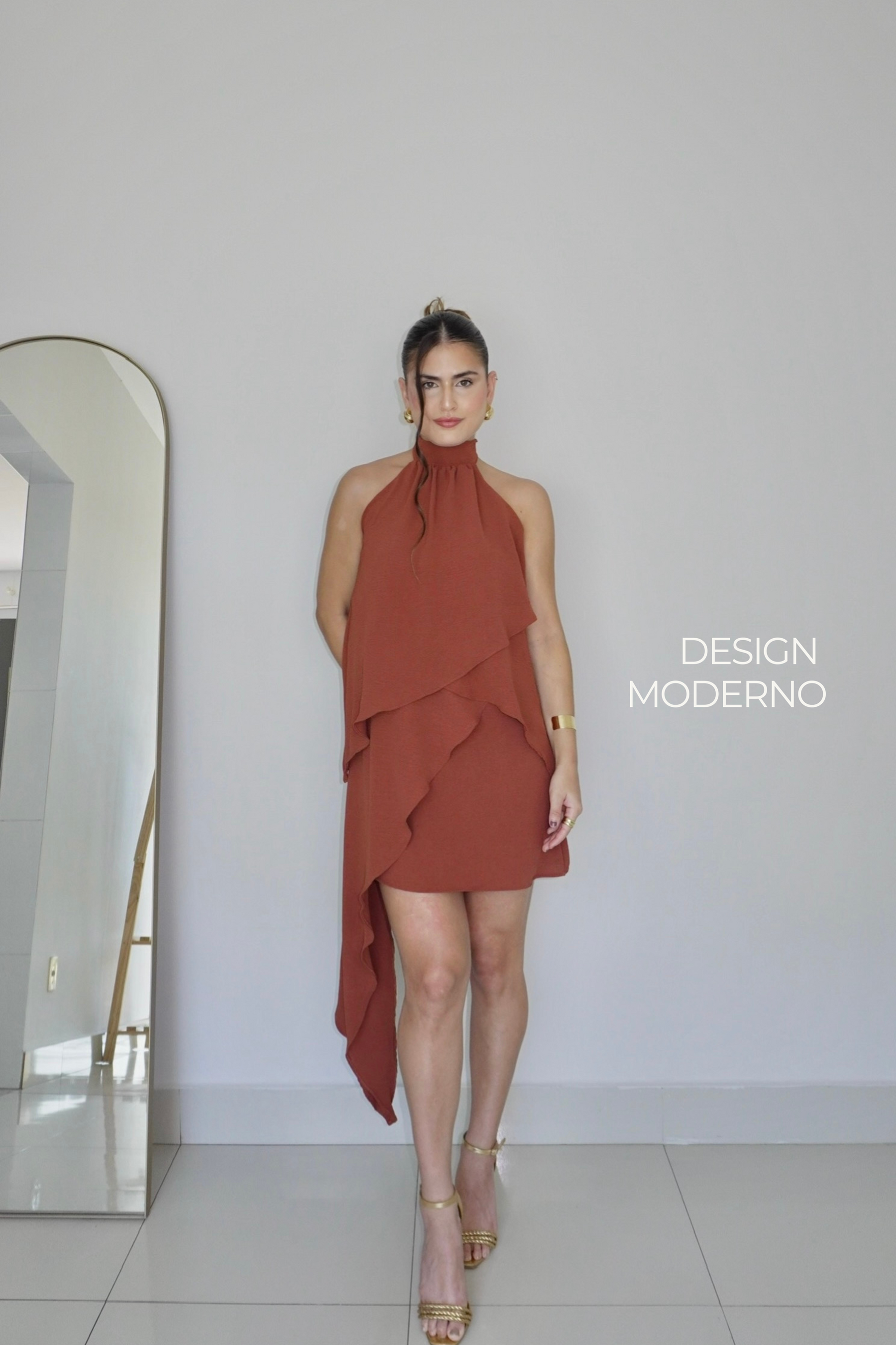 VESTIDO SOL MARROM CARAMELO - Curto com babados