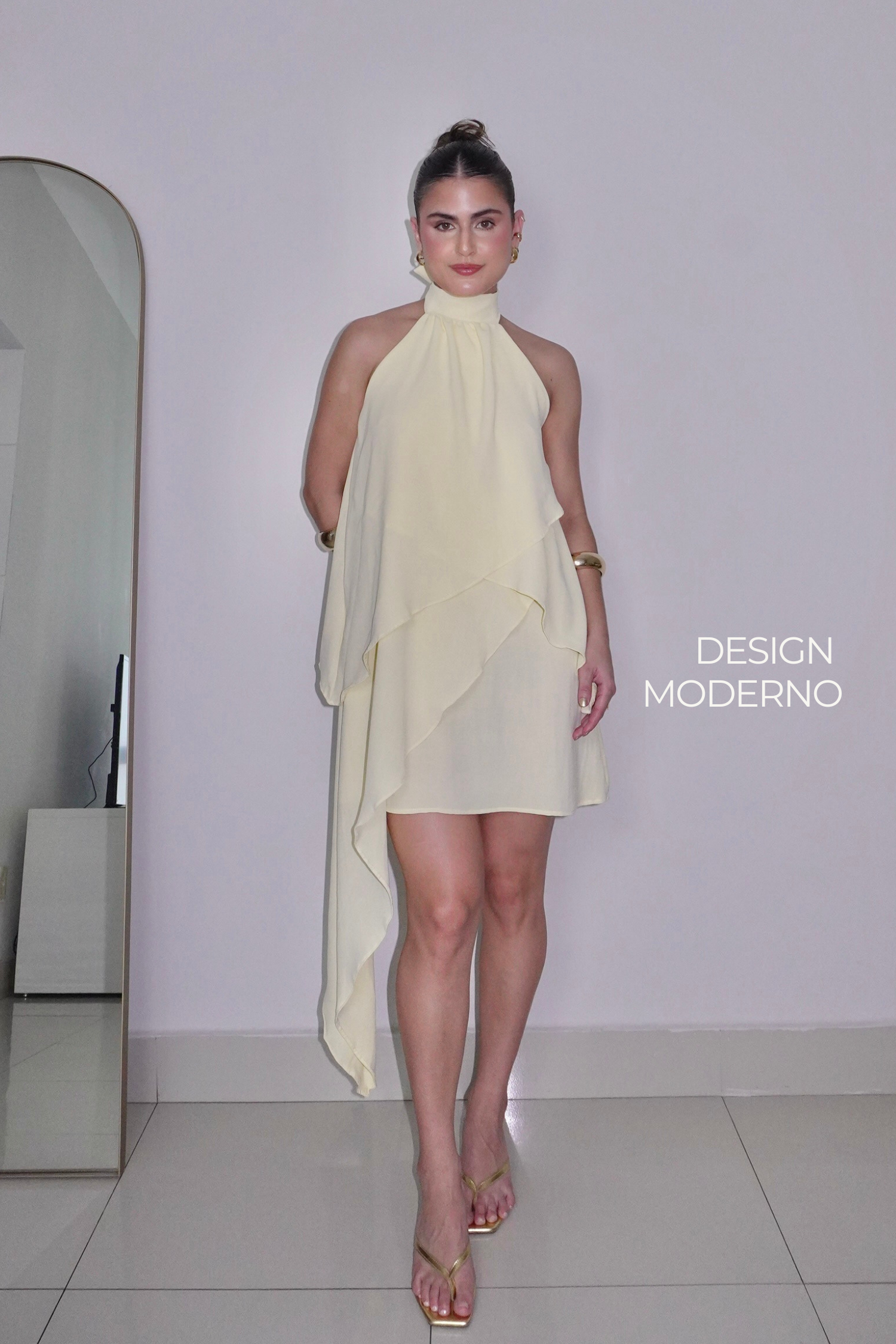 VESTIDO SOL AMARELO MANTEIGA - Curto com babados