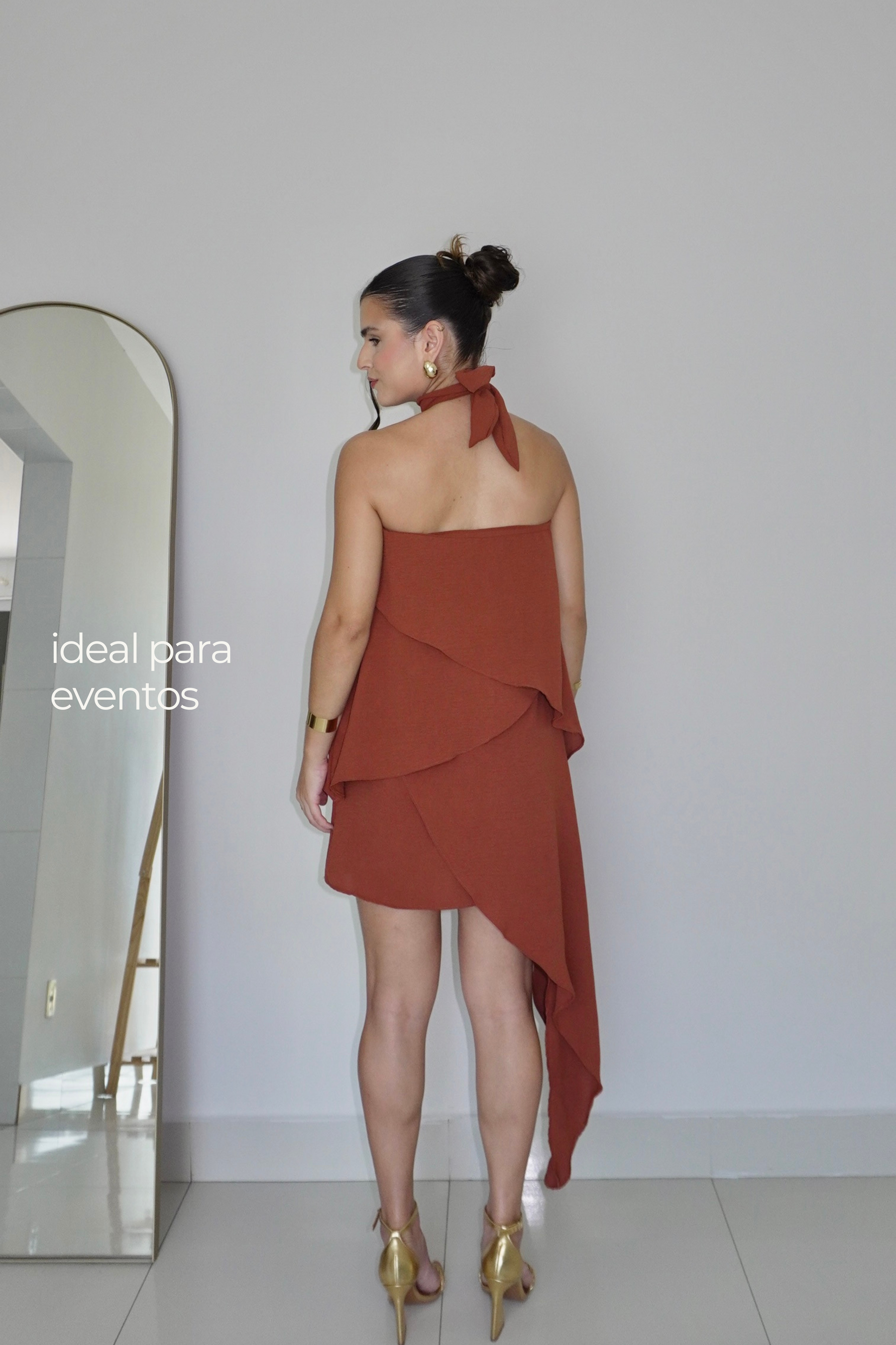 VESTIDO SOL MARROM CARAMELO - Curto com babados