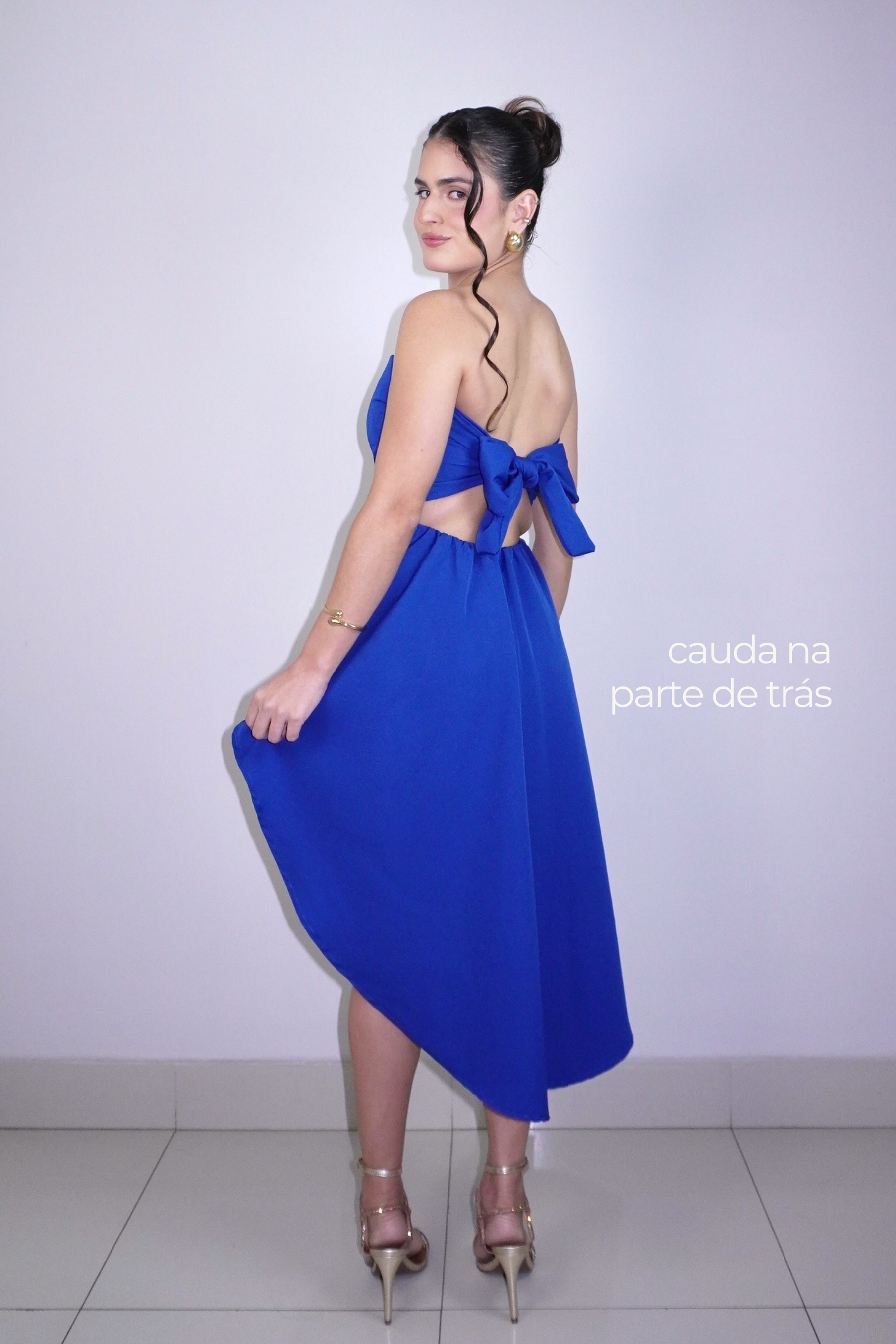 VESTIDO SOFI AZUL ROYAL - Curto tomara que caia com cauda
