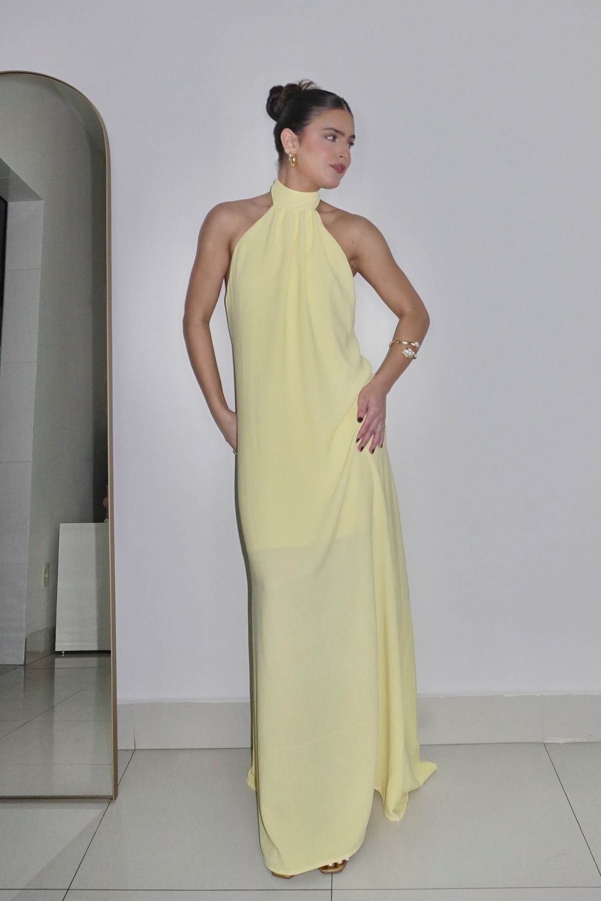 VESTIDO JADE AMARELO MANTEIGA - Longo com decote nas costas