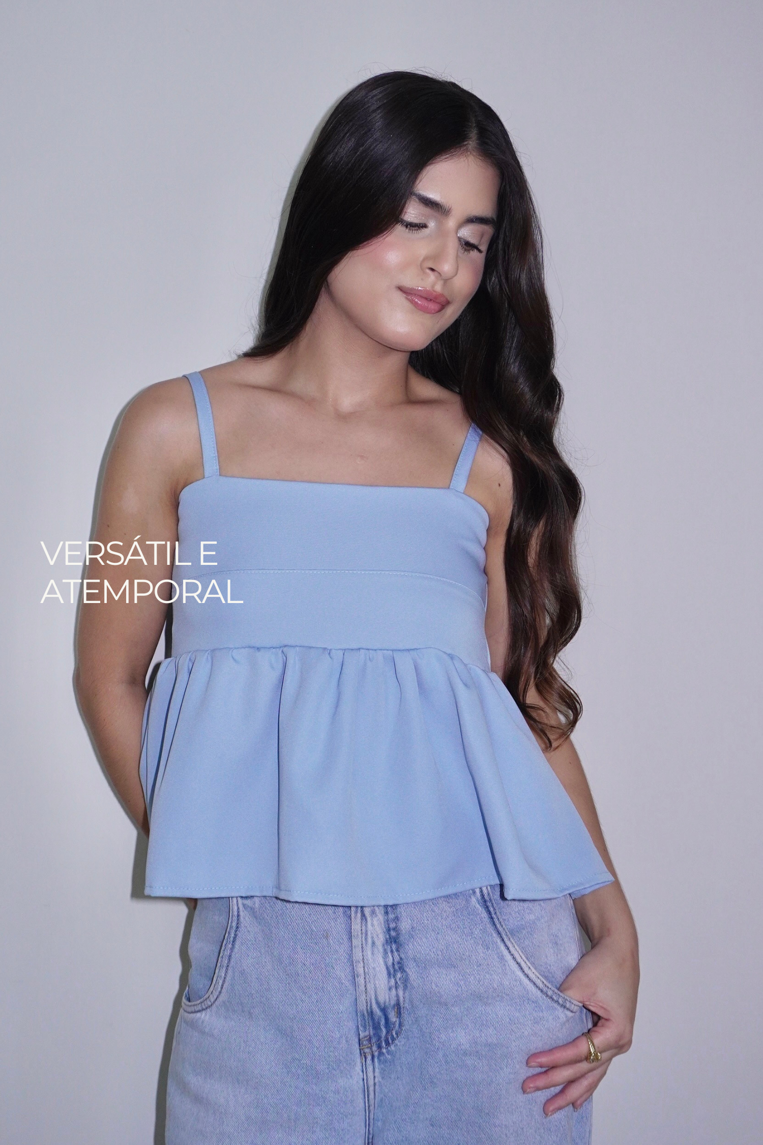 BLUSA ELLA PEPLUM AZUL BEBÊ - Com alça regulável e zíper na lateral