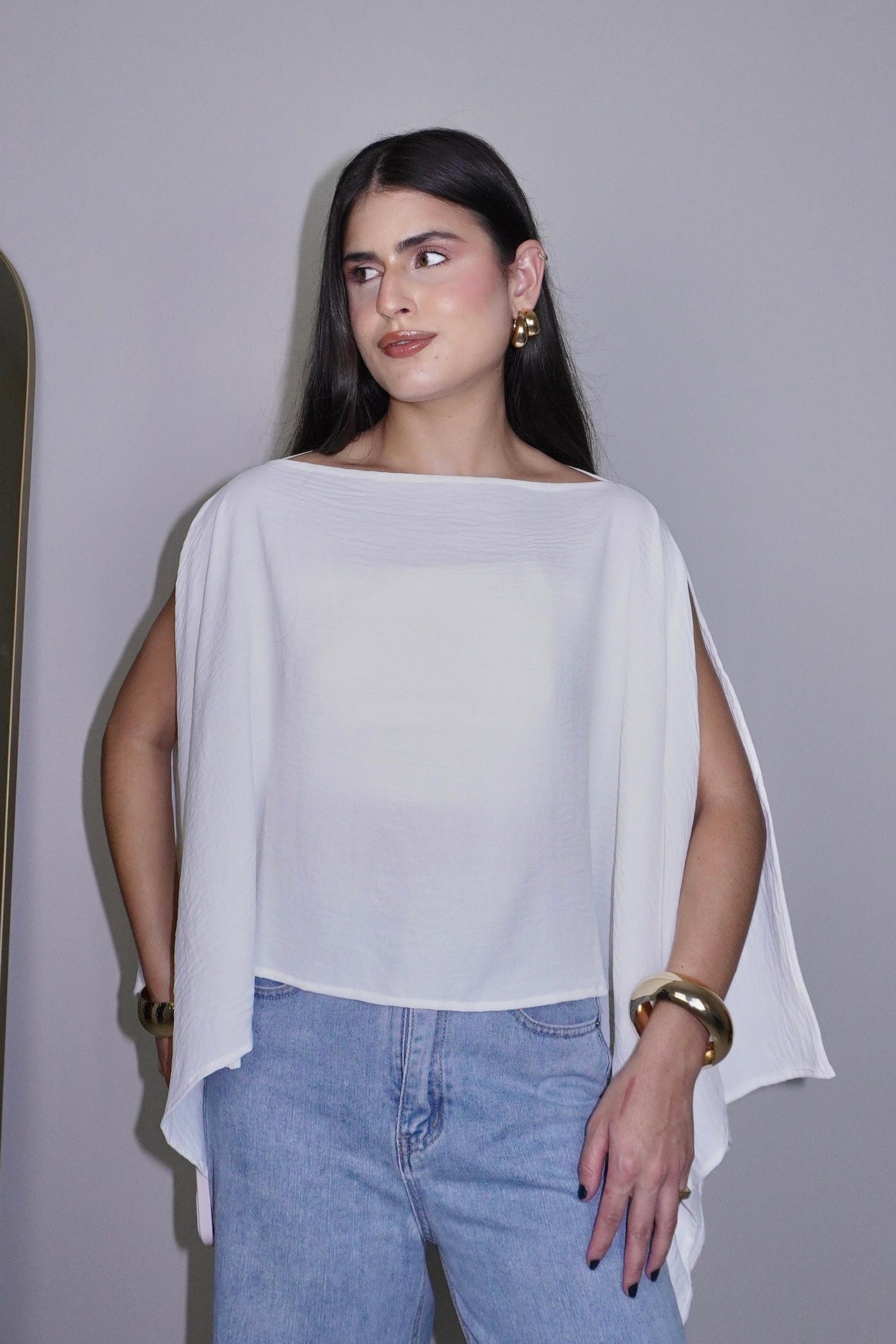 BATA AMÉLIA BRANCA - Fluída com Top