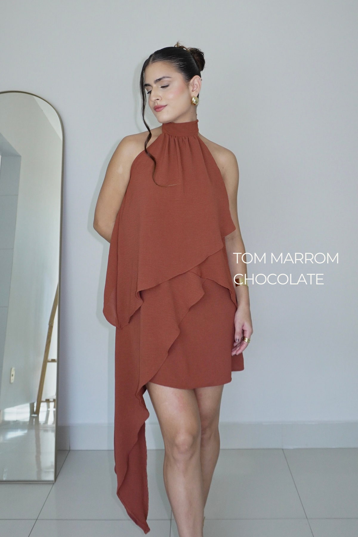 VESTIDO SOL MARROM CARAMELO - Curto com babados