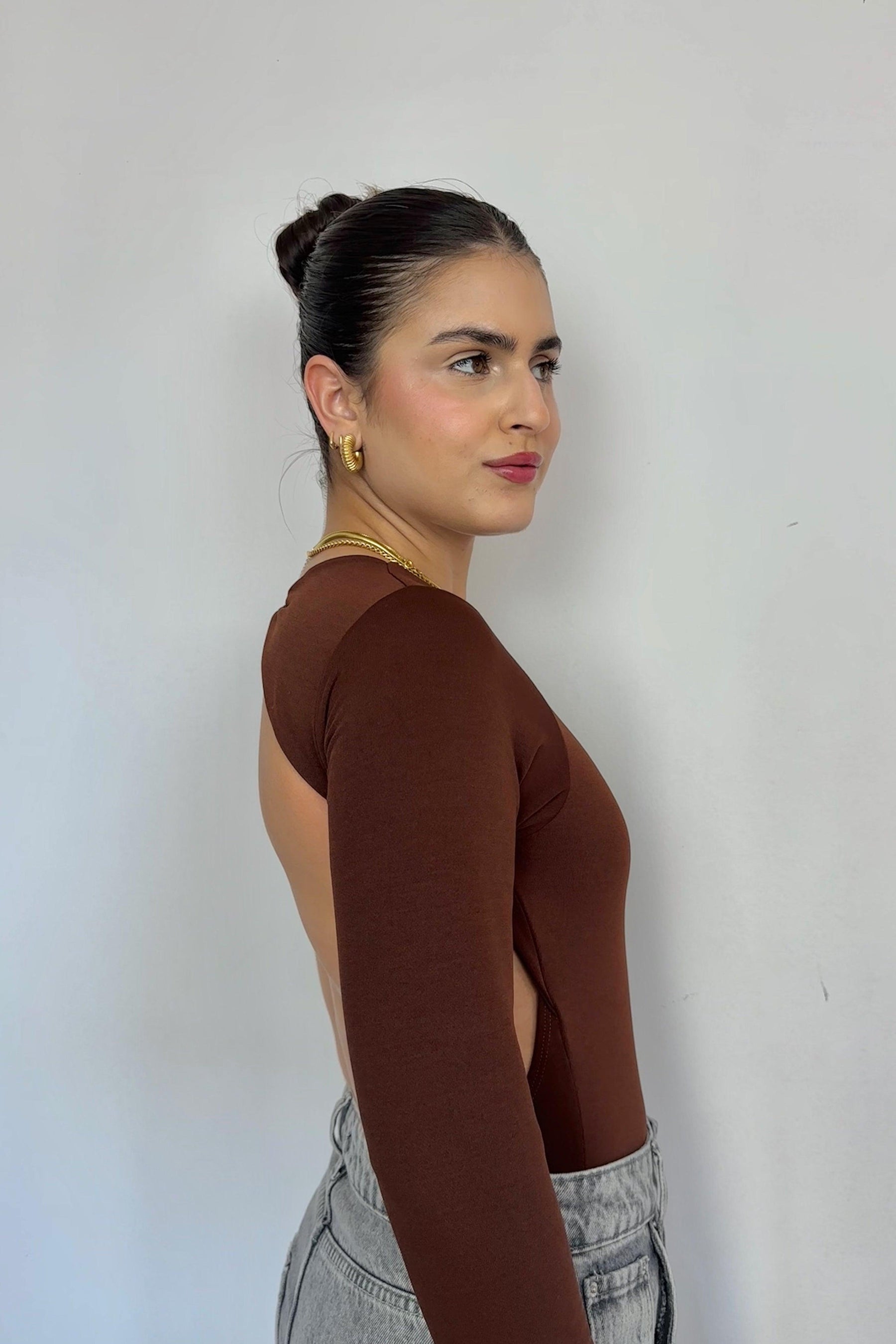BODY CHLOE MARROM