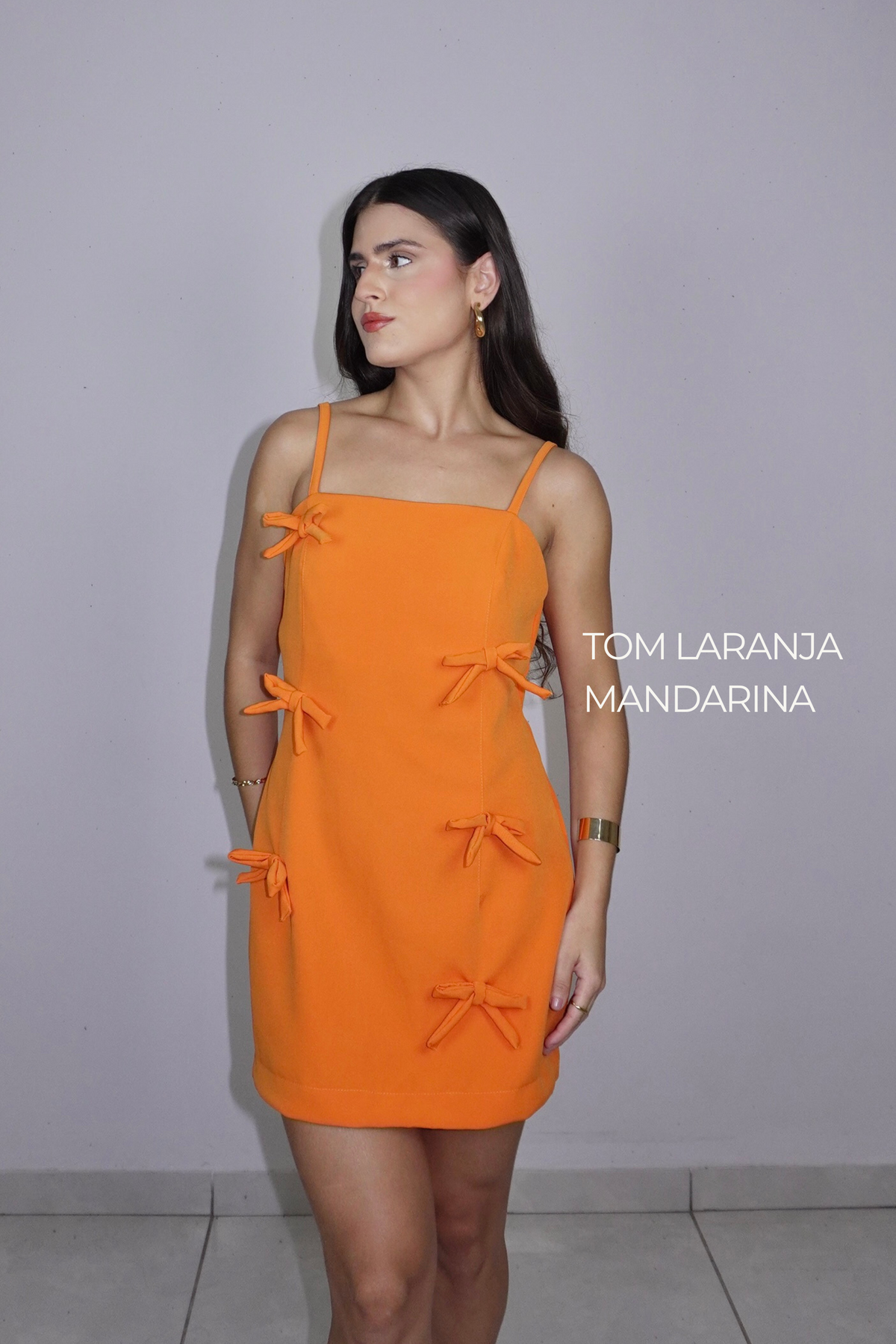 VESTIDO LIA LARANJA - Curto com laços
