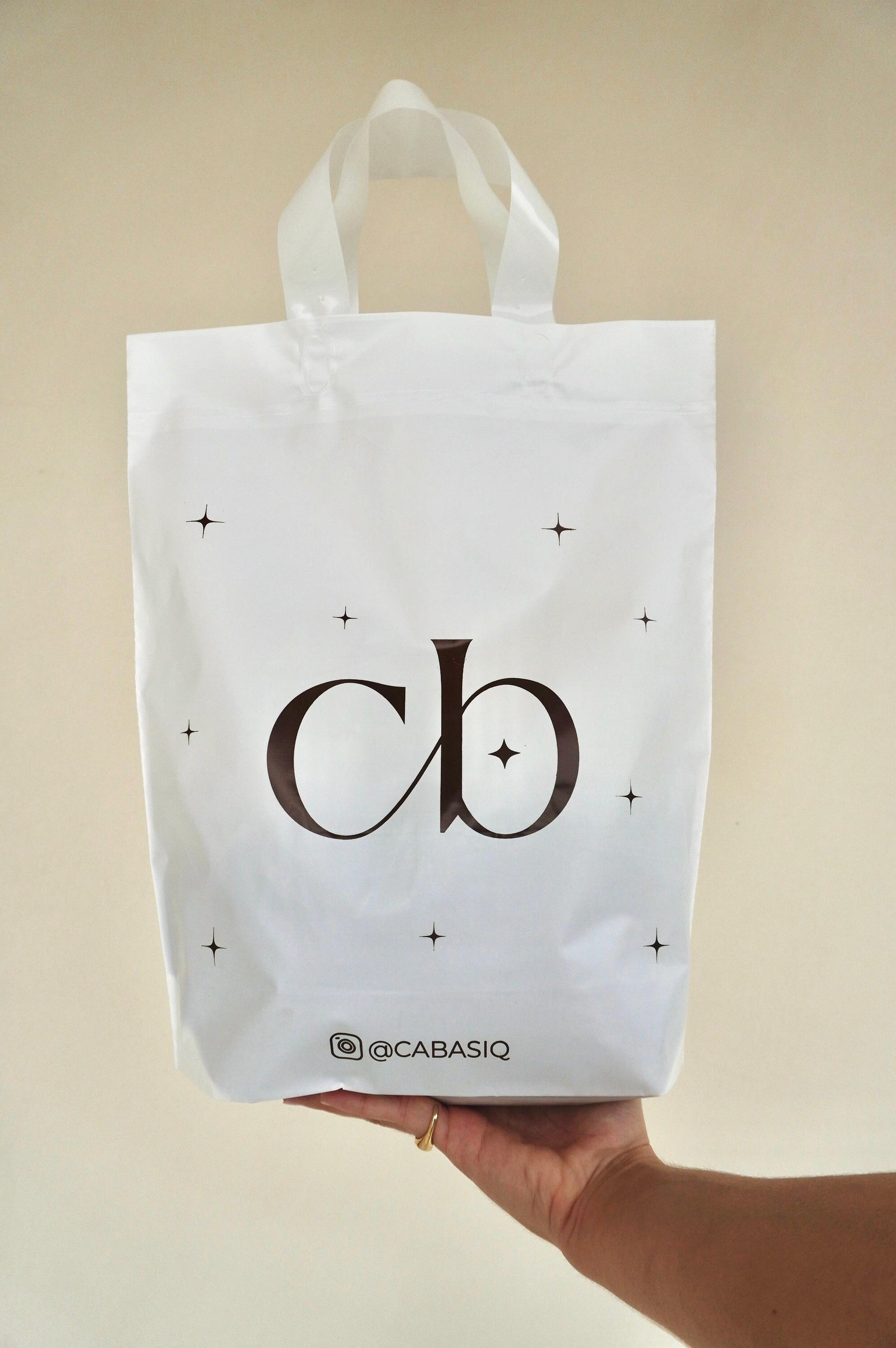 SACOLA PARA PRESENTE CB