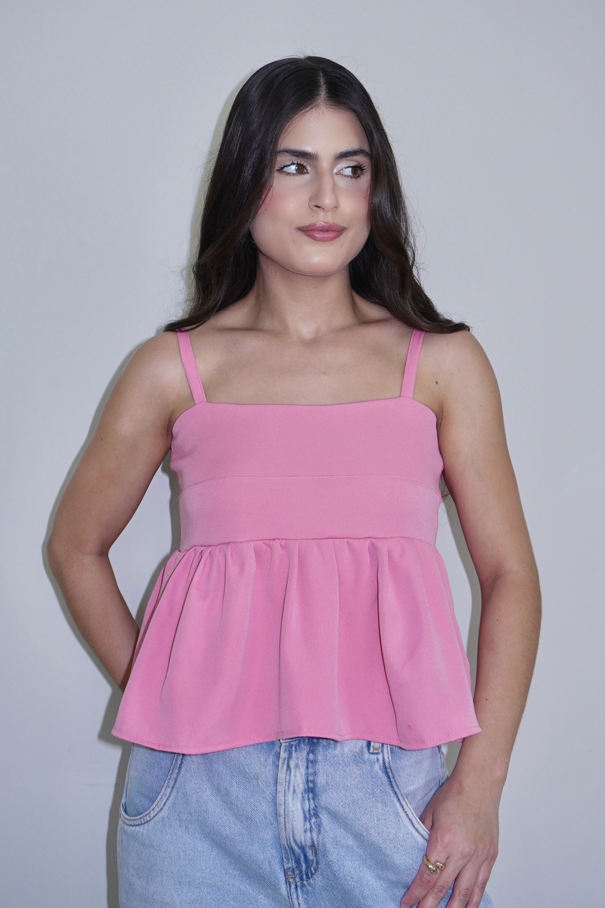 BLUSA ELLA PEPLUM ROSA BEBÊ - Com alça regulável e zíper na lateral