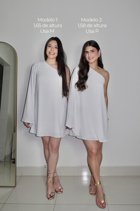 VESTIDO NINA BRANCO - Curto com manga única