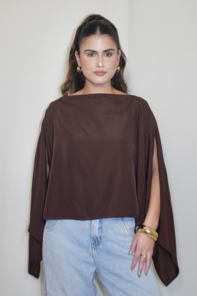 BATA CAPA AMÉLIA MARROM - Fluída com Top