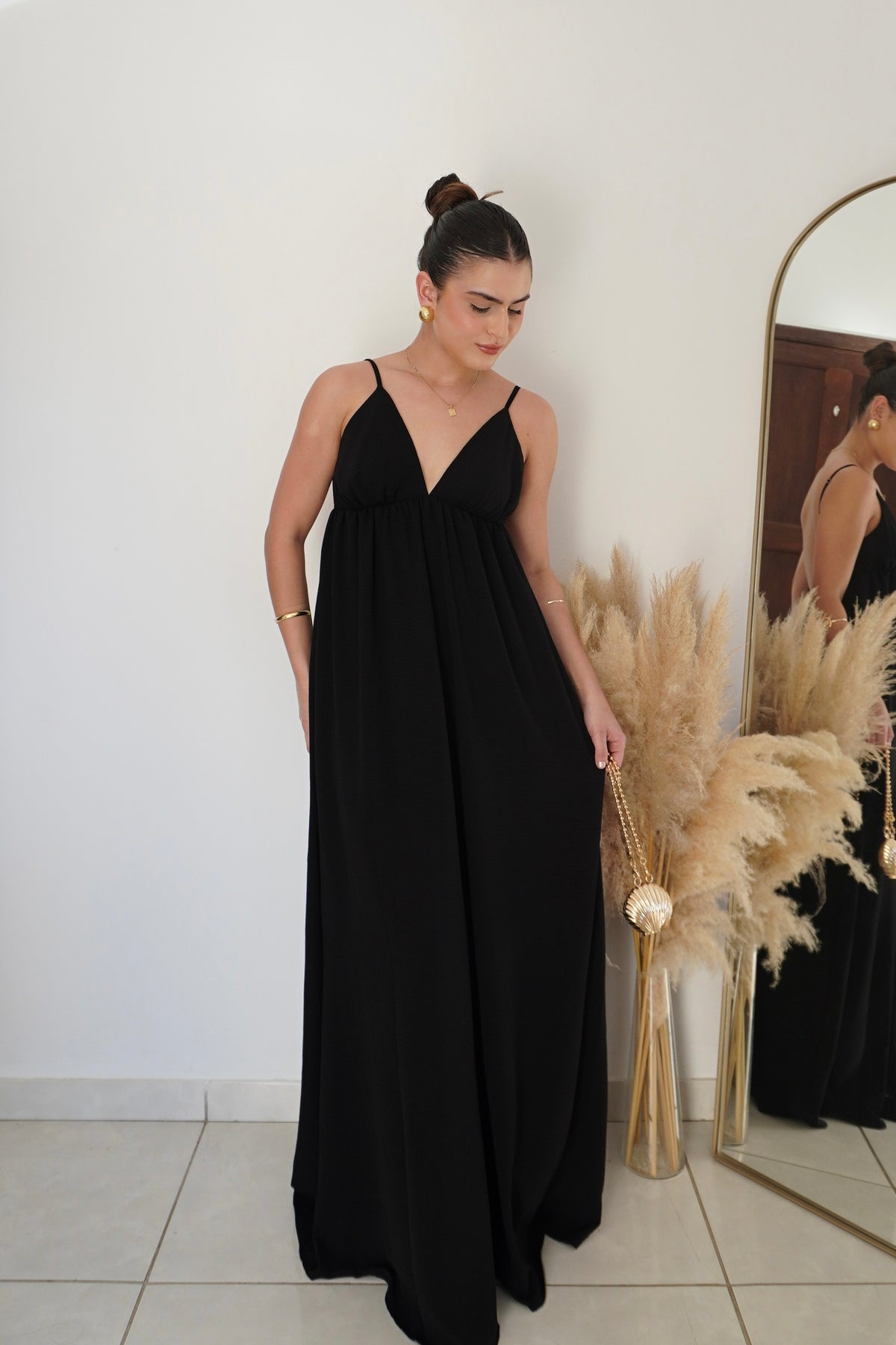 VESTIDO JANE PRETO - Longo com Decote em V