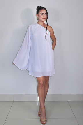 VESTIDO NINA BRANCO - Curto com manga única, efeito fluido
