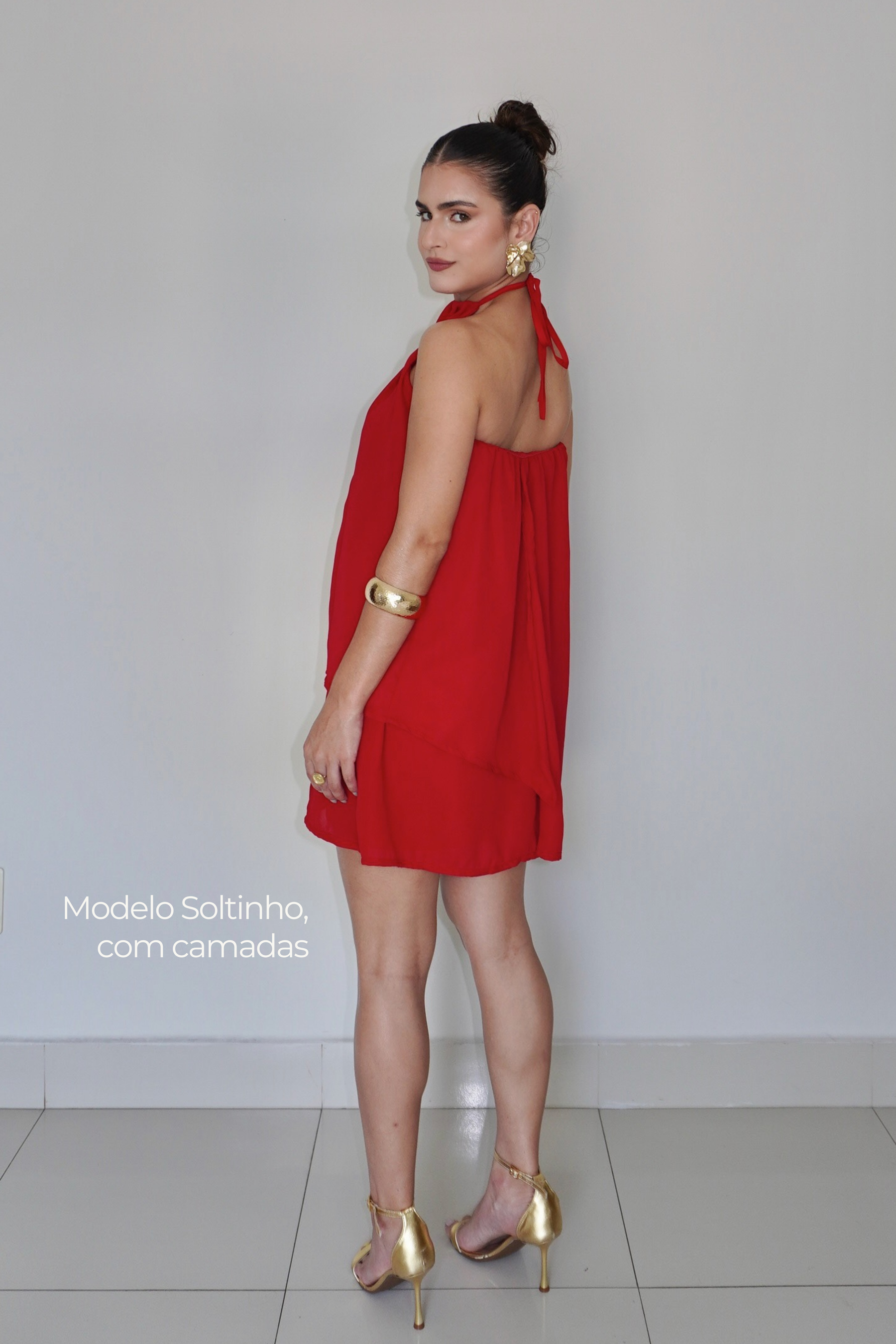 VESTIDO QUARTZO VERMELHO - Efeito Livre, curto com camadas