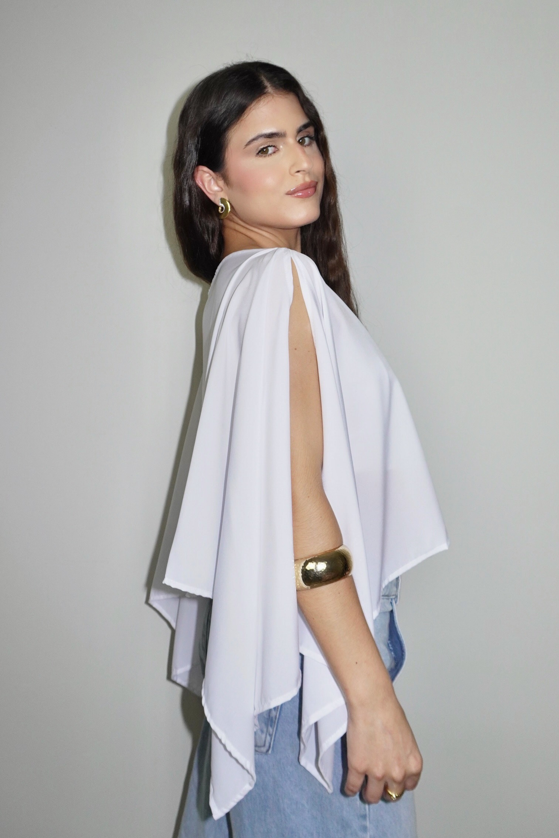 BATA AMÉLIA BRANCA - Fluída com Top