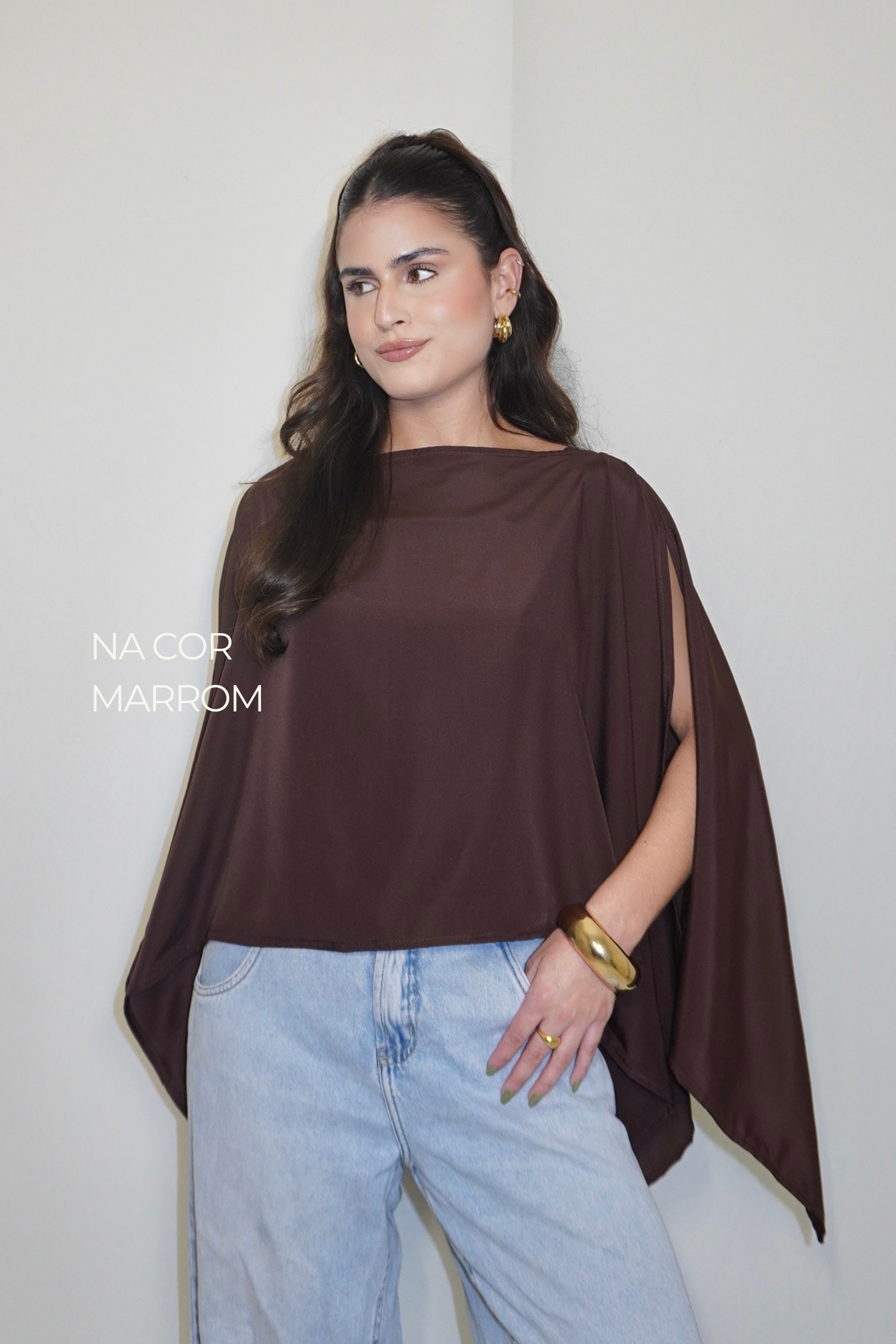 BATA CAPA AMÉLIA MARROM - Fluída com Top