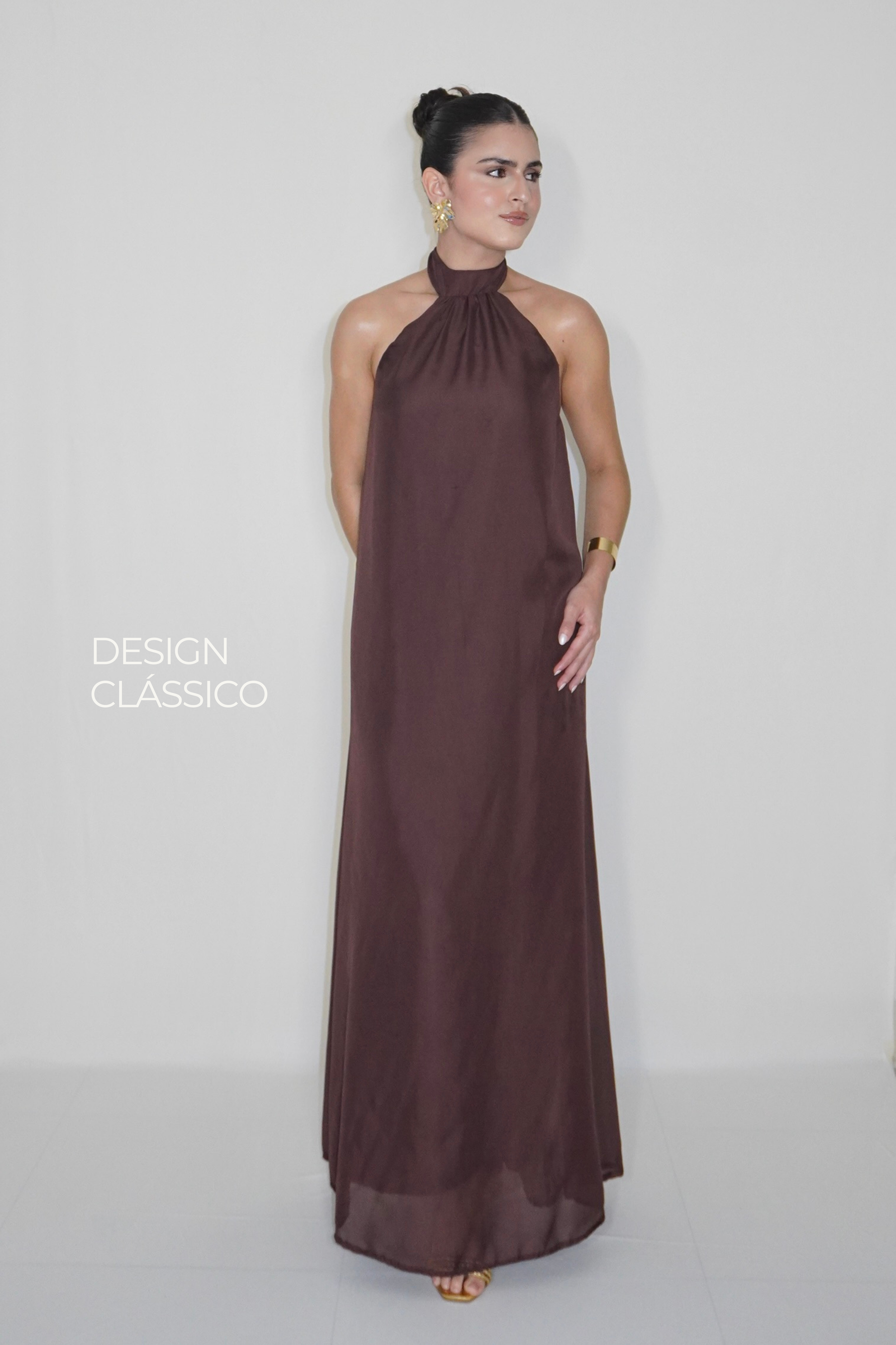 VESTIDO JADE MARROM CAFÉ - Longo fluido com decote nas costas
