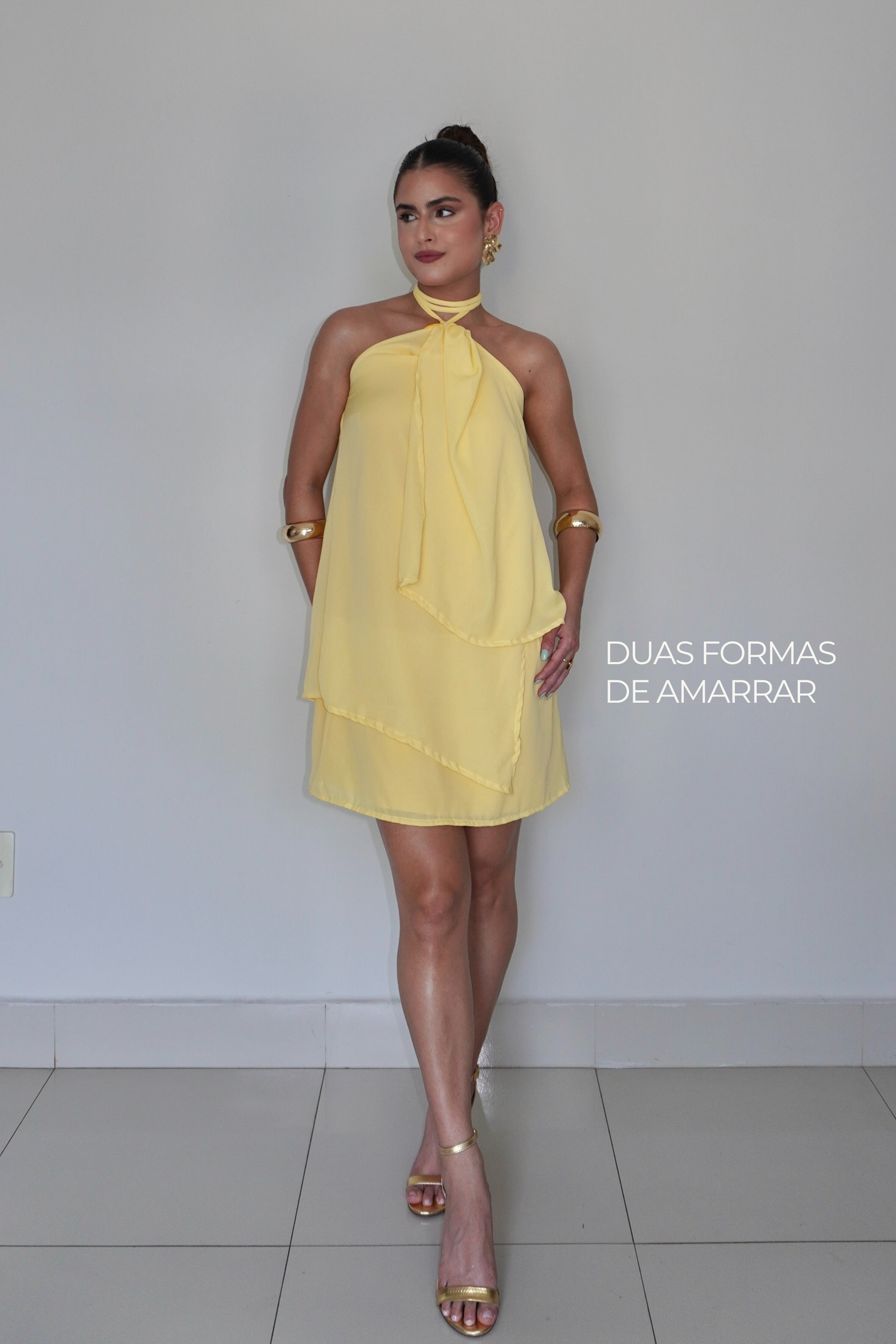 VESTIDO QUARTZO AMARELO MANTEIGA - Efeito Livre, curto com camadas