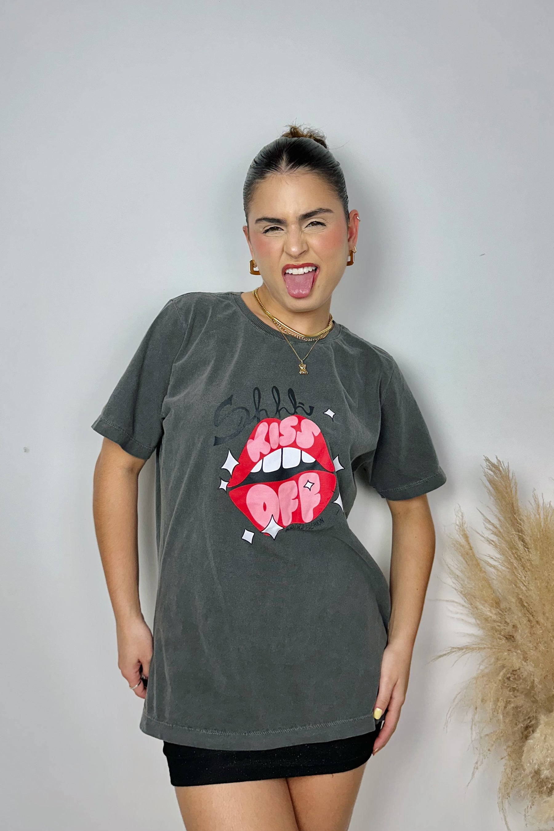 T-SHIRT KISS OFF