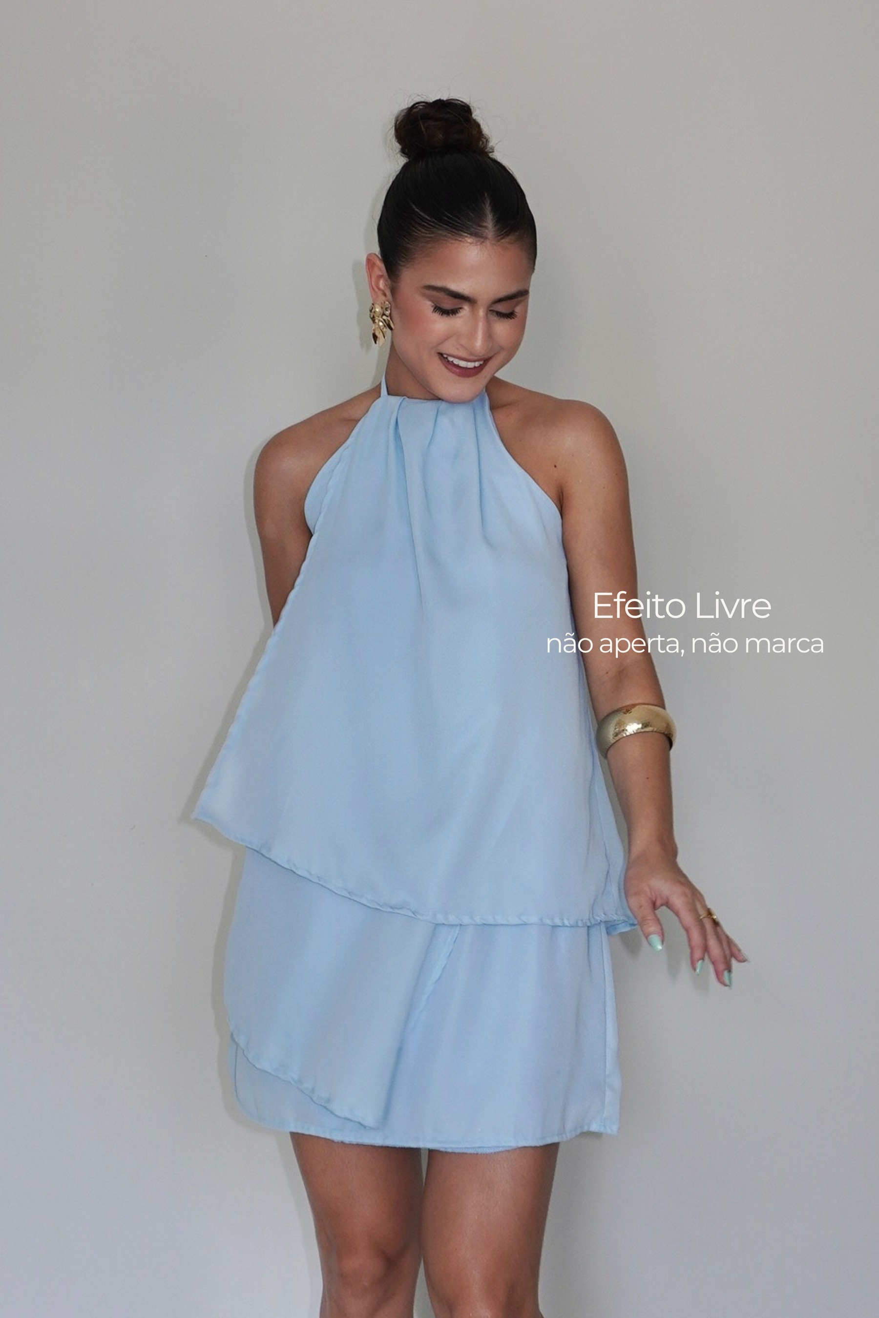 VESTIDO QUARTZO AZUL BEBÊ - Efeito Livre, curto com camadas