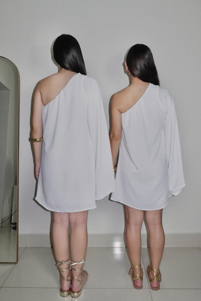 VESTIDO NINA BRANCO - Curto com manga única